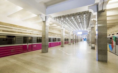 Metroda qatarların hərəkət cədvəli dəyişdi - İnterval 10 dəqiqə olacaq