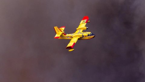 Yanğını söndürmək üçün gələn təyyarə qəzaya uğradı