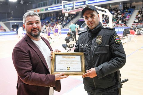 Bakıda polisin tapdığı 10 min manatın sahibi məlum oldu