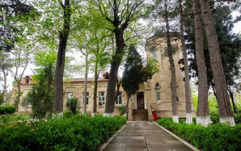 ADY-nin tarixi binası mədəniyyət abidəsi statusu aldı - FOTO