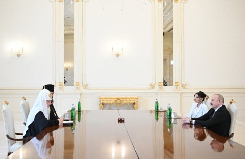 Prezident və xanımı Patriarx Kirill ilə görüşdülər - FOTO