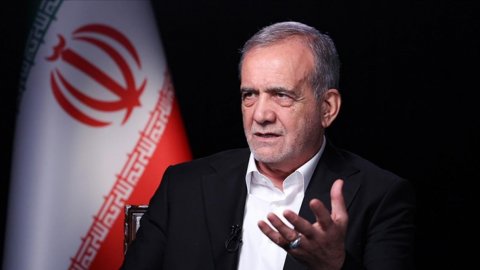 Pezeşkian Gəncəyə də getməliymiş: “Xameneinin cızdığı yolla hərəkət edirik”
