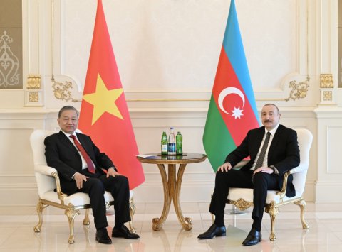 Bakıda mühüm sənəd imzalandı