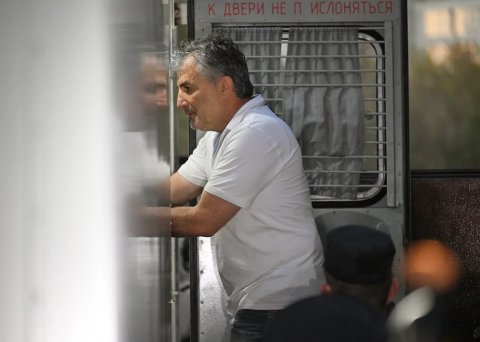 Moskvada tutulan Elman Paşayevdən xəbər var