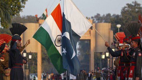 Hindistan hegemoniyasına əsla boyun əyməyəcəyik - Pakistan rəsmisi