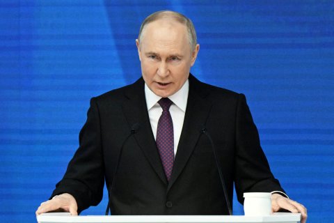 Uzunmüddətli sülh olmalıdır - Putin