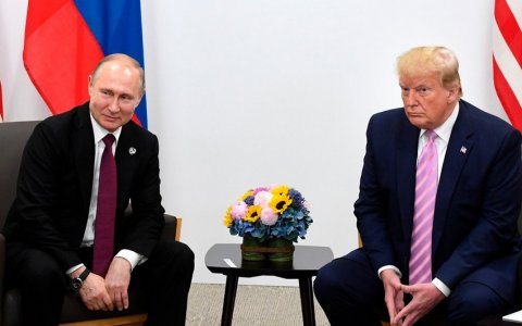 Trampla Putin 2 saat danışdılar