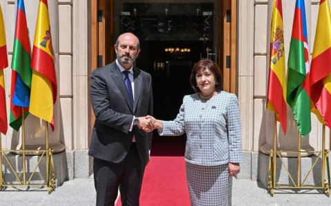 Sahibə Qafarova ispan həmkarı ilə görüşdü