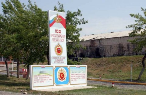 Ermənistan Rusiya bazasını çıxarır? - Simonyandan cavab