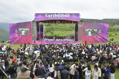 Şuşada “Xarıbülbül” Festivalının açılışı - FOTO