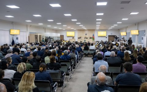 Bizə xəstəxanada işgəncə verdilər - Məhkəmədə şok faktlar AÇIQLANDI