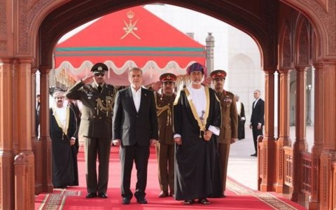 Pezeşkian Omanda səfərdədir