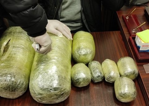 Polis əməliyyat keçirdi - 9 kiloqram narkotik aşkarlandı