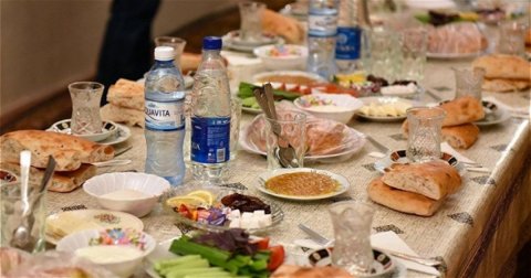 Yas mərasimlərində yemək verənlər CƏRİMƏLƏNƏCƏK?