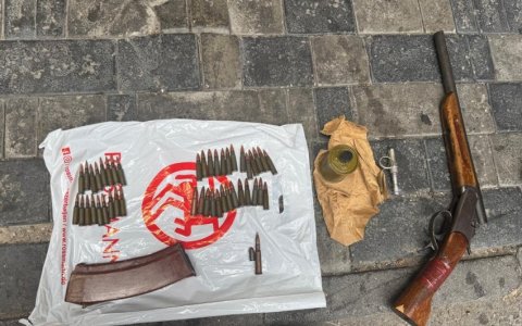 Bakıda küçədən əl qumbarası və avtomat darağı tapıldı - FHN məlumat yaydı