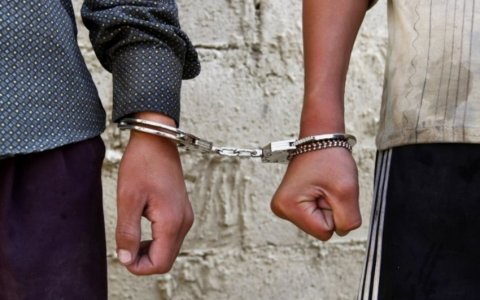Bakıda narkotik satan ata-oğul saxlanıldı