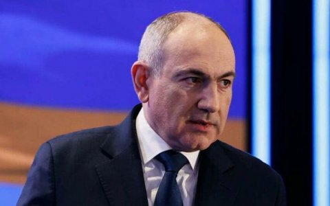 Paşinyan rəqiblərini zərərsizləşdirir - Qərb susur...
