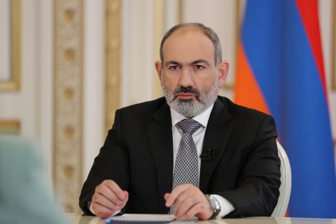 Paşinyan Kallasla görüşdü