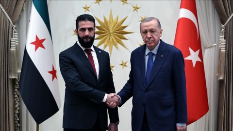 Ərdoğan Suriya prezidentilə danışdı