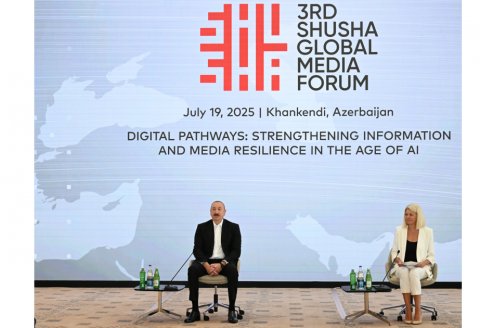 Prezident Şuşa Qlobal Media Forumunda - VİDEO