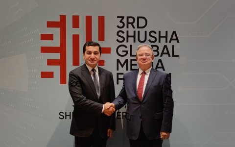 Azərbaycanla D-8 arasında əməkdaşlıq müzakirəsi