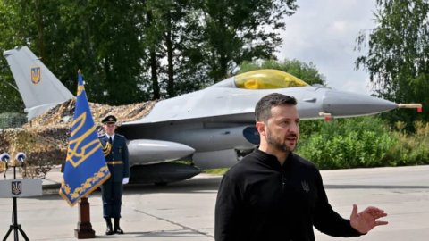 Ukrayna ordusunda mühim dəyişiklik - Yeni komandan təyin edildi