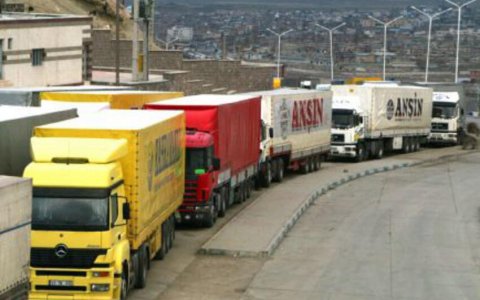 "Qırmızı Körpü” gömrük postunda 120 avtomobil gözləyir