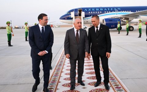 Əli Əsədov Türkmənistanda