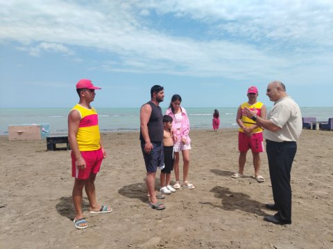 FHN çimərliklərdə maarifləndirmə tədbirlərini davam etdirir