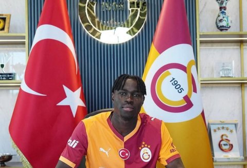"Qalatasaray"ın yeni transferi