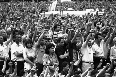 30 avqust 1991-ci il: Müstəqilliyə gedən yolun önü belə açıldı