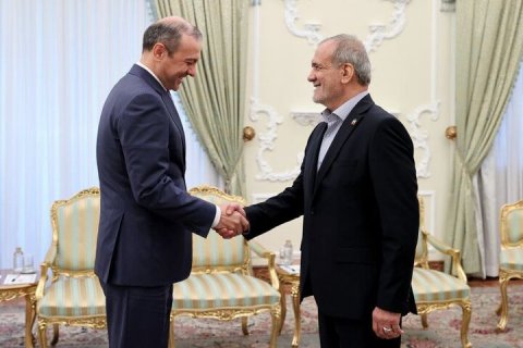İran prezidenti Qriqoryanla nələri müzakirə etdi...