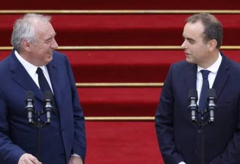Makronun yeni baş naziri narazılıq yaratdı