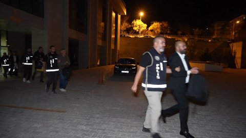 Türkiyədə bələdiyyə sədri saxlanıldı