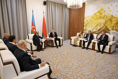 Azərbaycanla Belarus baş nazirləri danışıqlar apardılar