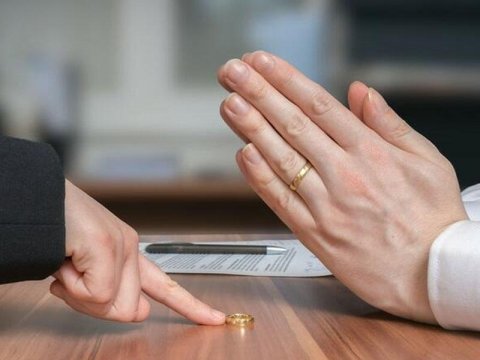 Azərbaycanda nikahlar artıb, boşanmalar azalıb
