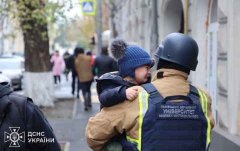 Xarkovda uşaq bağçası bombalandı