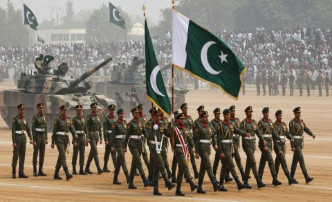 Pakistan Talibanı məhv etməklə hədələdi