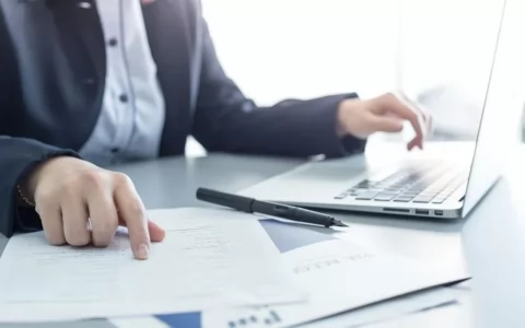 Elektron xidmətlərindən istifadə müvəqqəti dayandırılacaq