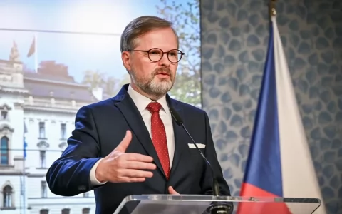 Çexiya hökuməti istefa verdi