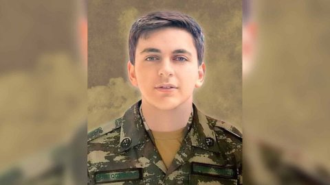 Nurlan ailəmizi Azərbaycana tanıtdı - Şəhid atası