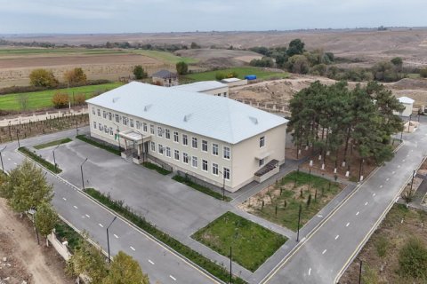 Füzulidə yeni məktəb istifadəyə verildi