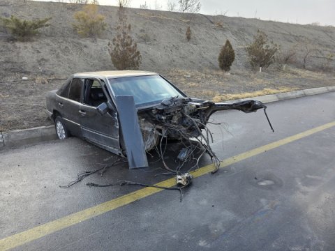 Naxçıvanda iki avtomobil toqquşdu - 2 nəfər xəsarət aldı