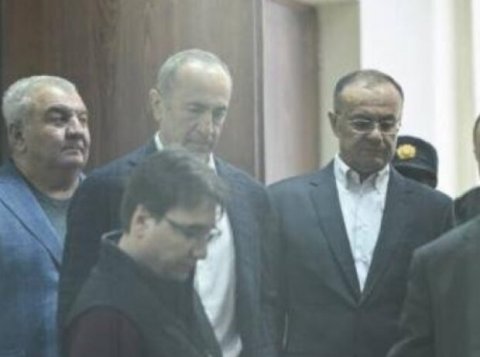 Koçaryana qarşı milyonluq tələb