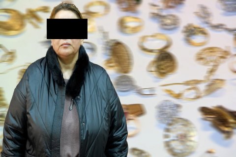 Dayə işlədiyi evdən 60 min manatlıq qızıl oğurladı