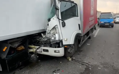 Bakı-Sumqayıt yolunda iki yük maşını toqquşdu