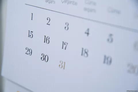 Altı ay çalışan işçiyə il bitənədək məzuniyyət verilməsi məcburi olacaq