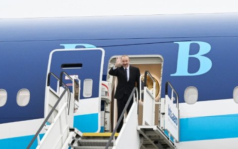 Prezidentin Slovakiyaya səfəri başa çatdı