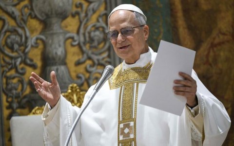 Roma Papası dünyanı atəşkəsə çağırıb