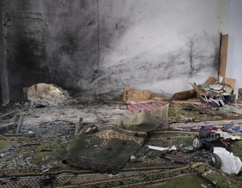 Məsciddəki partlayışı kim törədib?